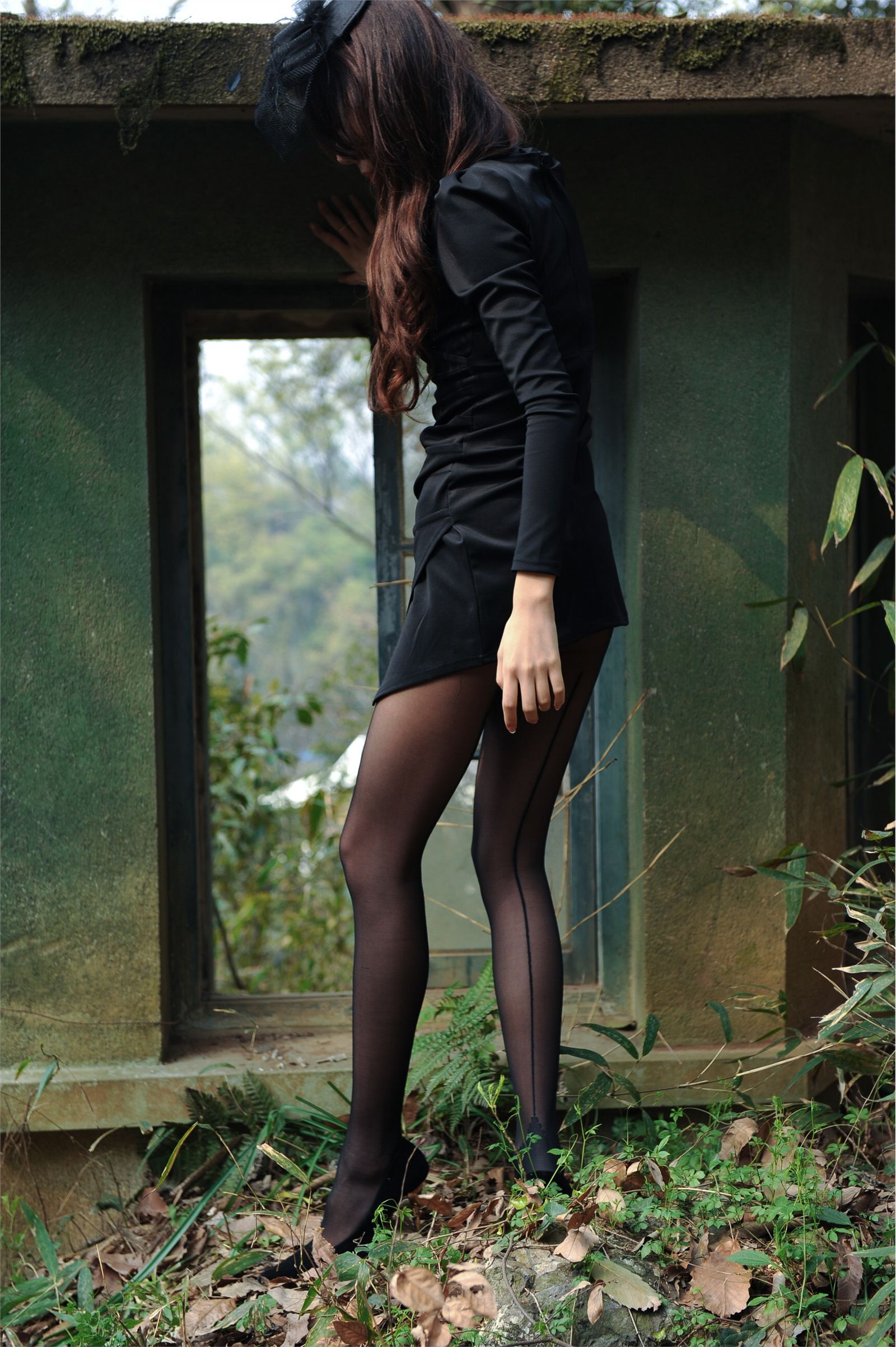 丝间舞 Vip NO.412 野外黑丝唯美拍摄